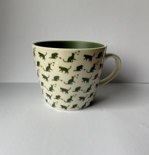 Tasse multi chats verts - comptoir de famille Tasse multi chats verts - comptoir de famille