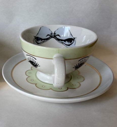 Tasse thé yeux bord vert Miss étoile Tasse thé yeux bord vert Miss étoile