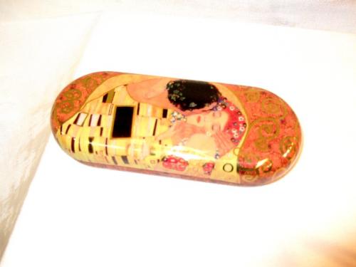 boite à lunettes le baiser de Klimt
