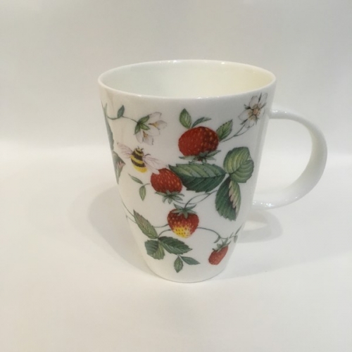 Mug fraises forme Louise Roy Kirkham