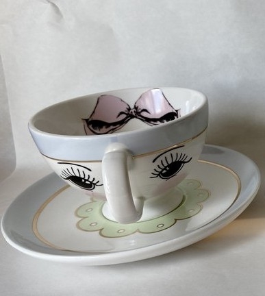 Tasse à thé yeux avec soucoupe Miss Etoile