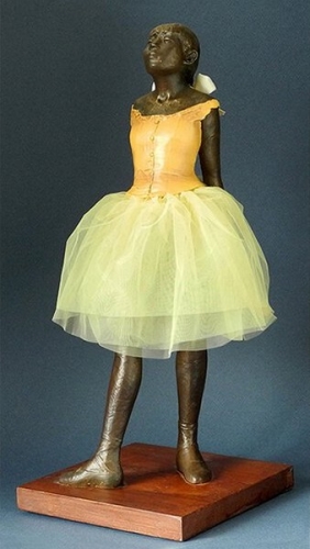 Statue danseuse de Degas