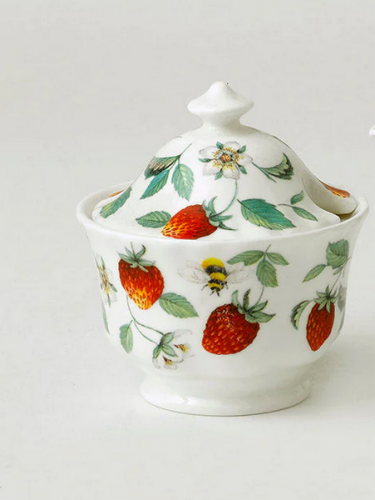 Sucrier strawberry Roy Kirkham