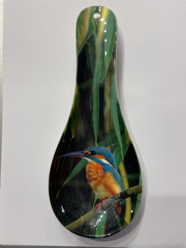 Repose cuillère oiseau martin pêcheur